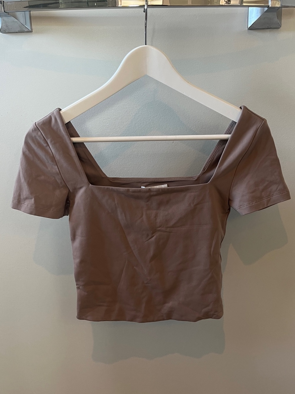 Babaton Square Neck Short Sleeve Top - Brown